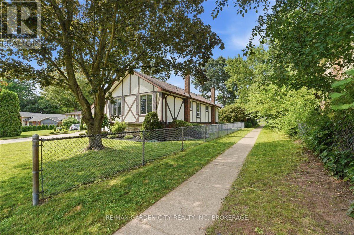 19 Berkhout Terrace, Pelham, Ontario  L3E 0H3 - Photo 39 - X14110866