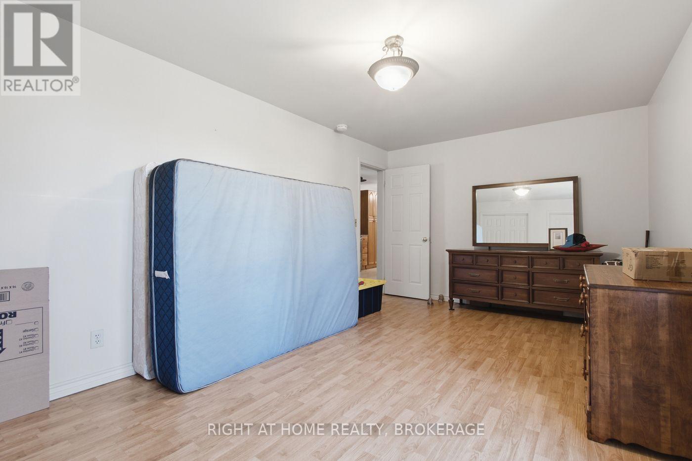 7060 Garner Road, Niagara Falls, Ontario  L2E 6S4 - Photo 34 - X14111046