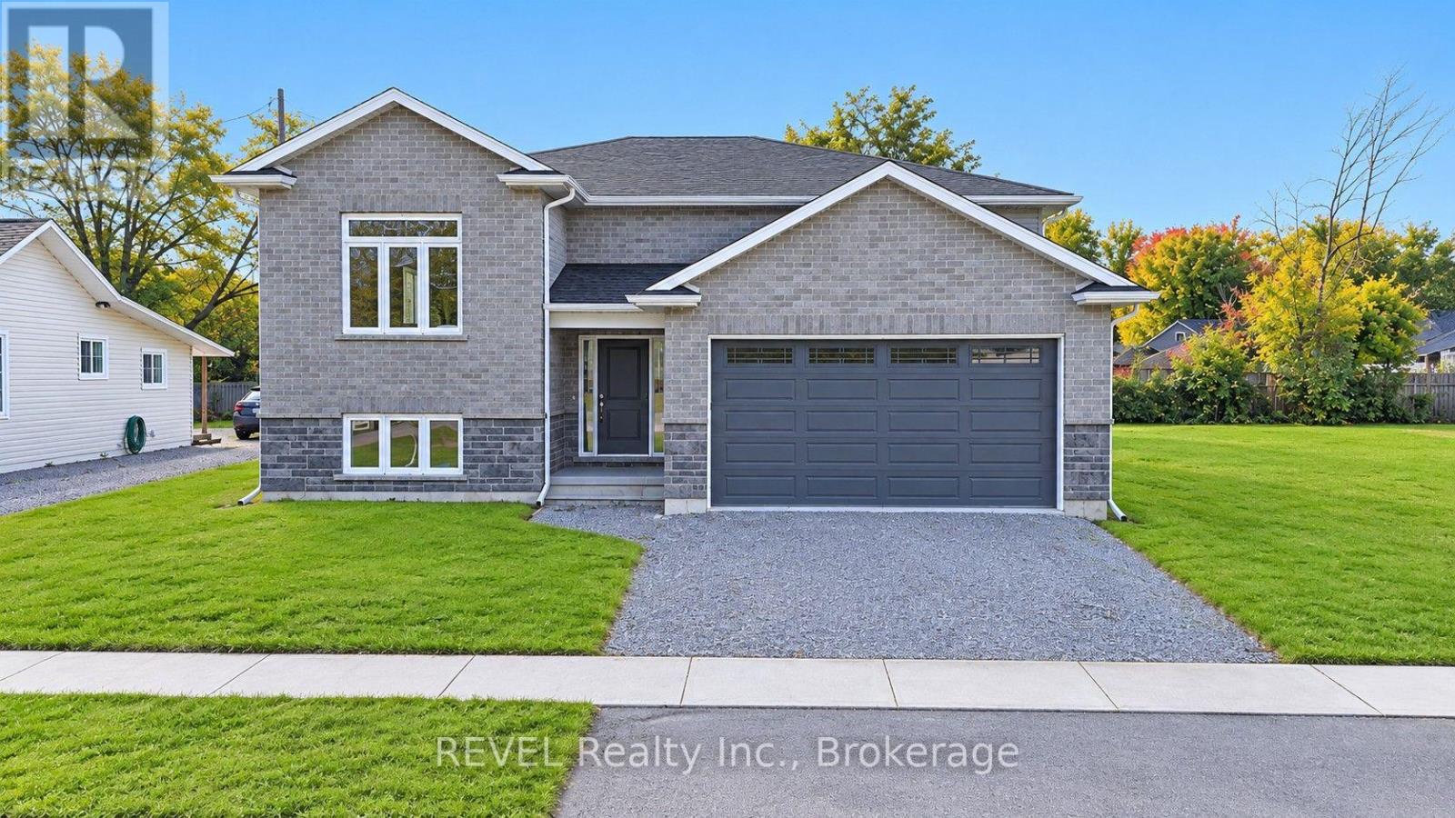 735 DOMINION ROAD, Fort Erie, Ontario