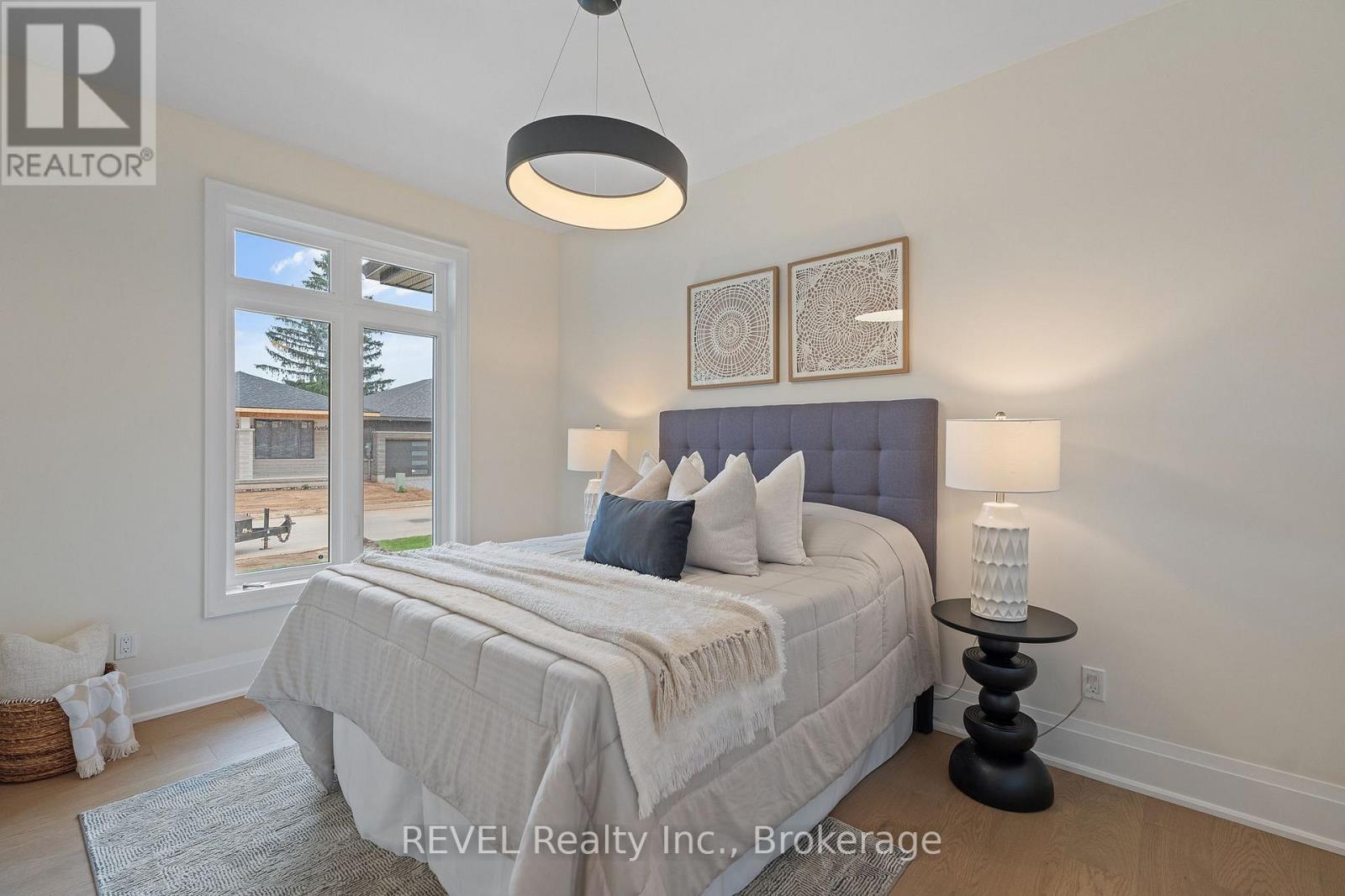 11 Accursi Crescent, Pelham, Ontario  L0S 1E2 - Photo 30 - X14112156