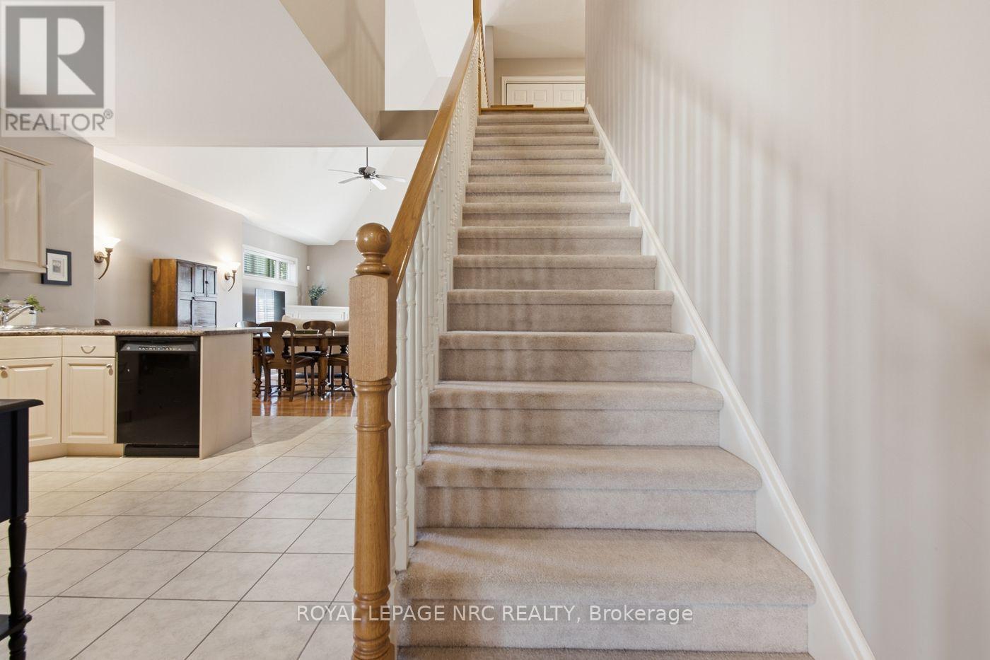8142 Costabile Drive, Niagara Falls, Ontario  L2H 3M3 - Photo 9 - X14112288