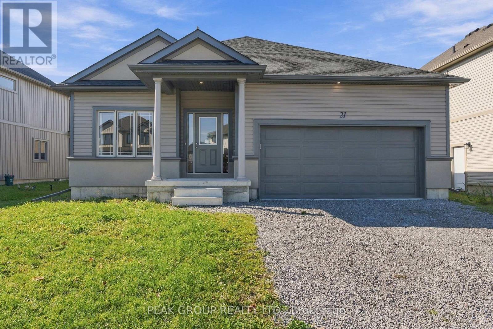 2 - 21 BARKER PARKWAY, Thorold, Ontario