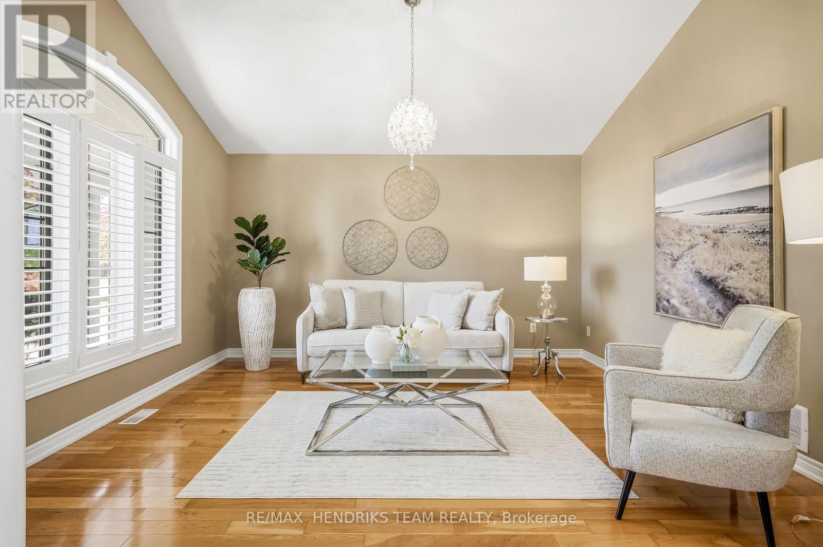 17 First Street Louth, St. Catharines, Ontario  L2W 1C7 - Photo 6 - X14112616