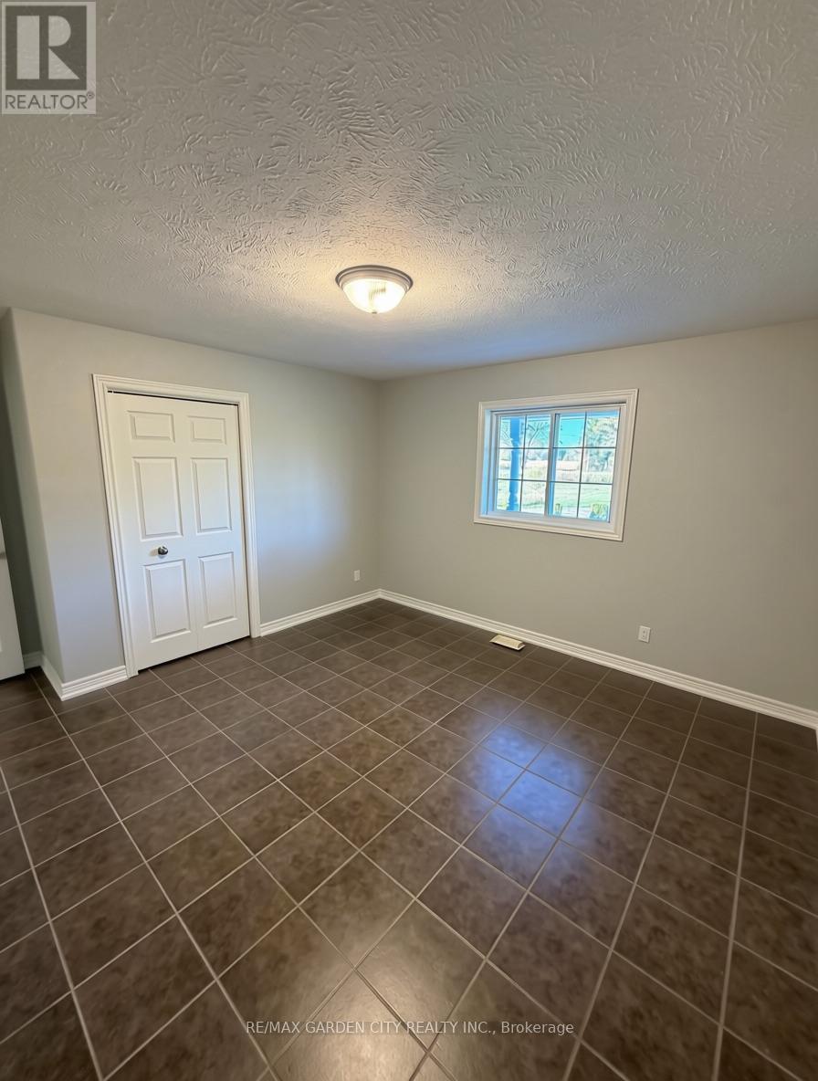 1032 Hutchinson Road, Haldimand, Ontario  N0A 1K0 - Photo 5 - X14112894