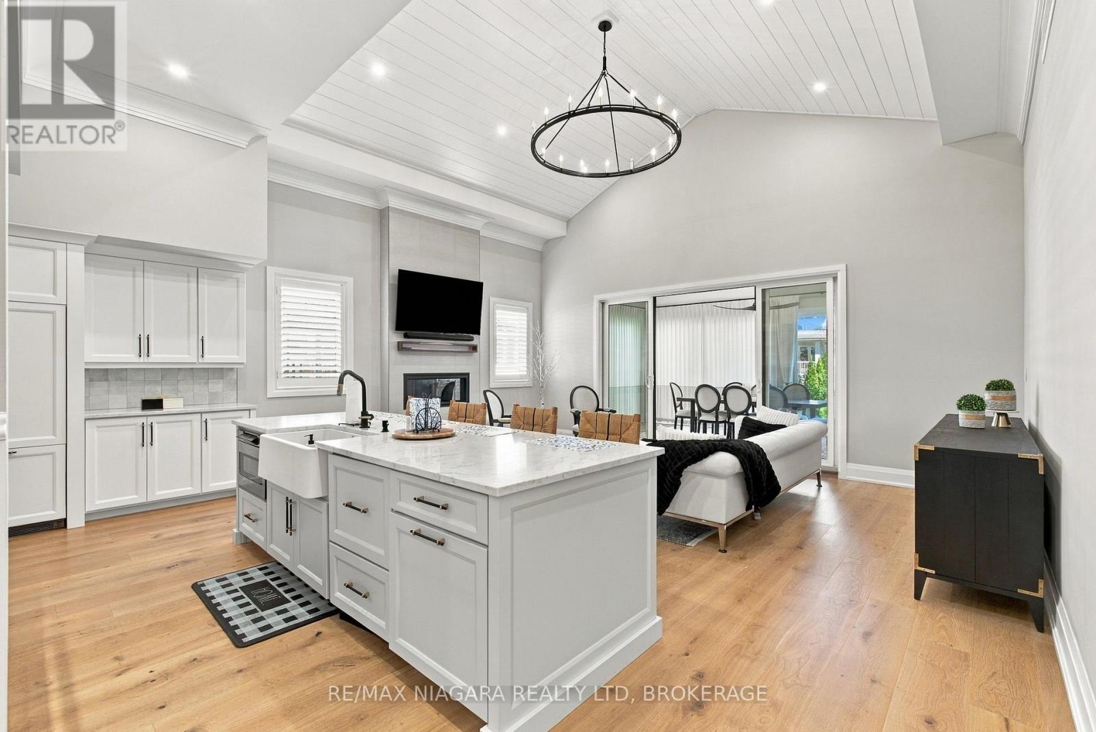 1a Bayberry Lane, Niagara-On-The-Lake, Ontario  L0S 1J0 - Photo 9 - X14113350