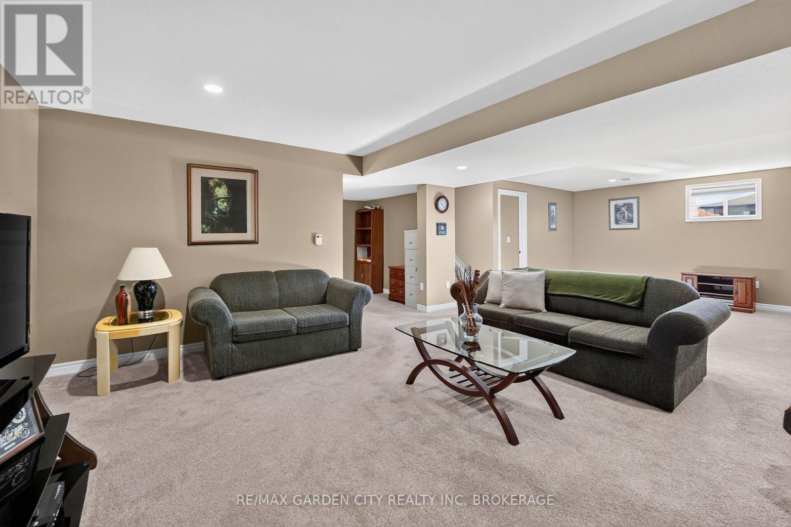 179 Falcon Drive, Welland, Ontario  L3C 0B2 - Photo 25 - X14114012