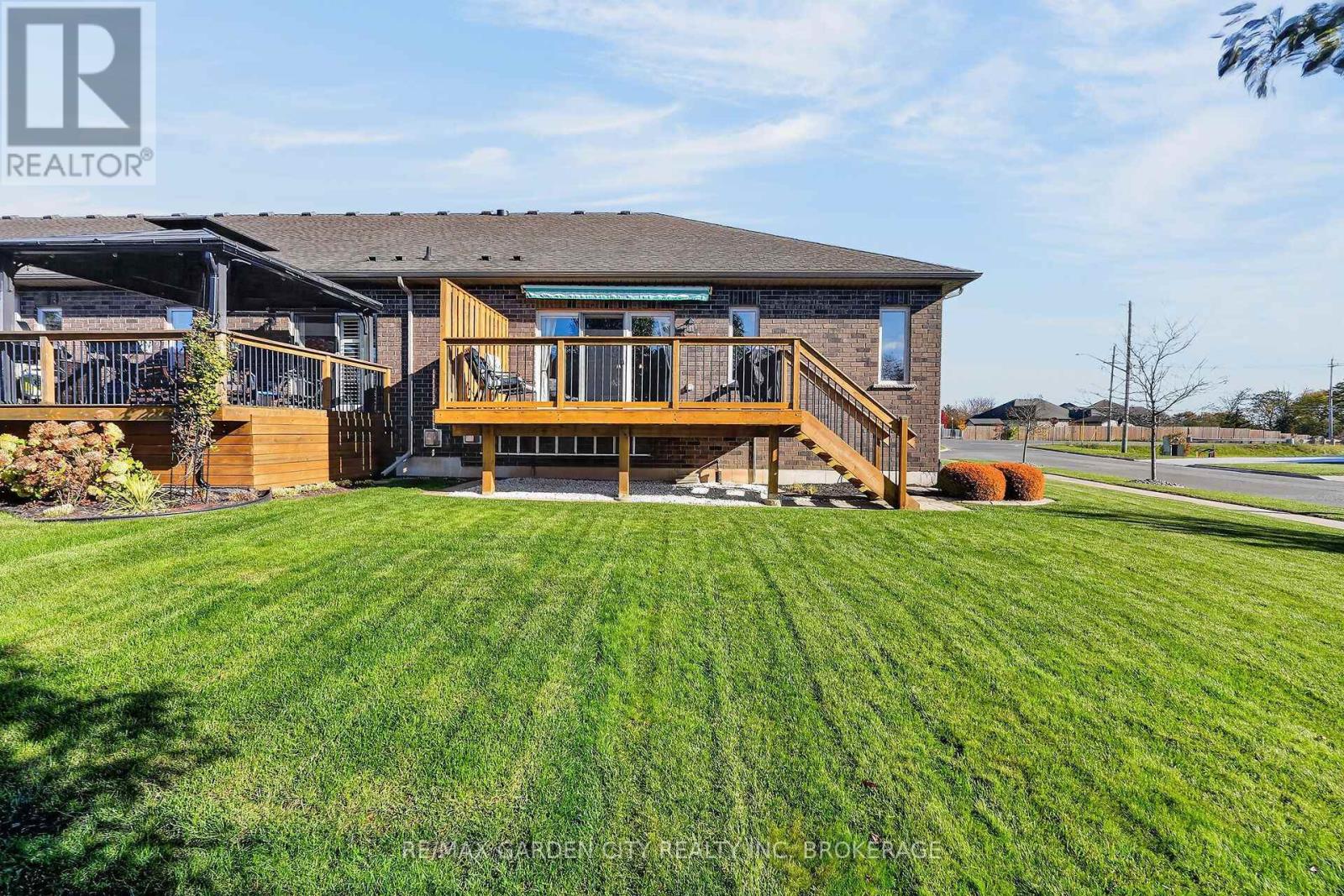 179 Falcon Drive, Welland, Ontario  L3C 0B2 - Photo 37 - X14114012