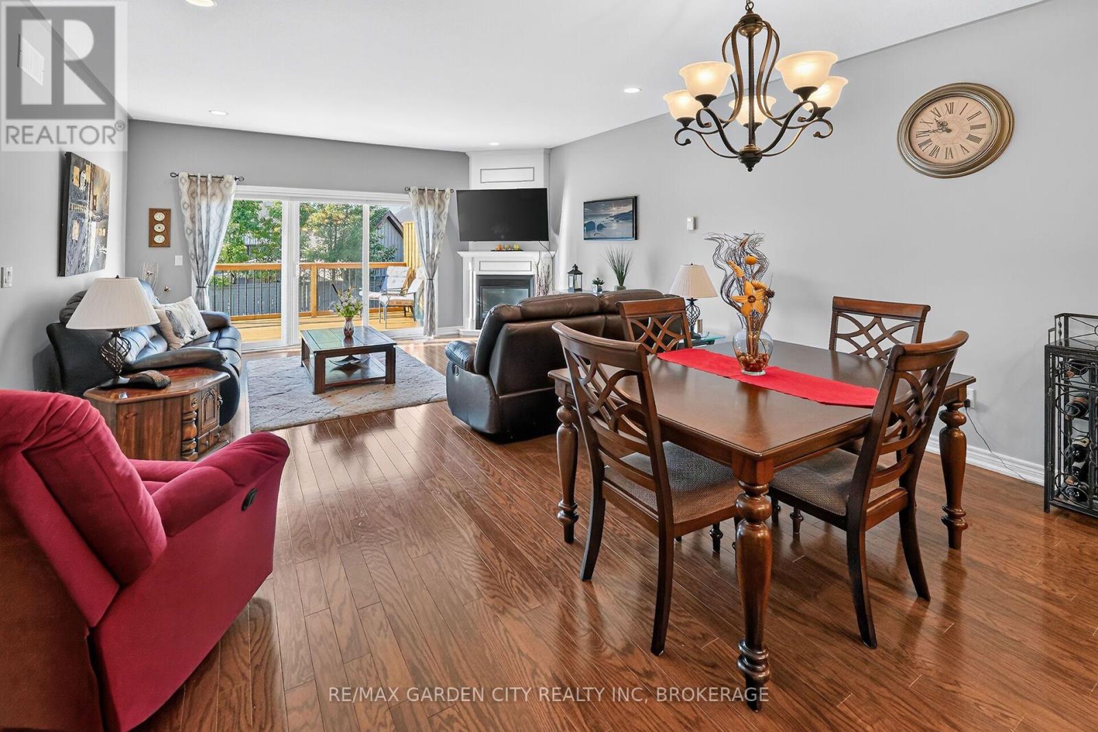 179 Falcon Drive, Welland, Ontario  L3C 0B2 - Photo 8 - X14114012