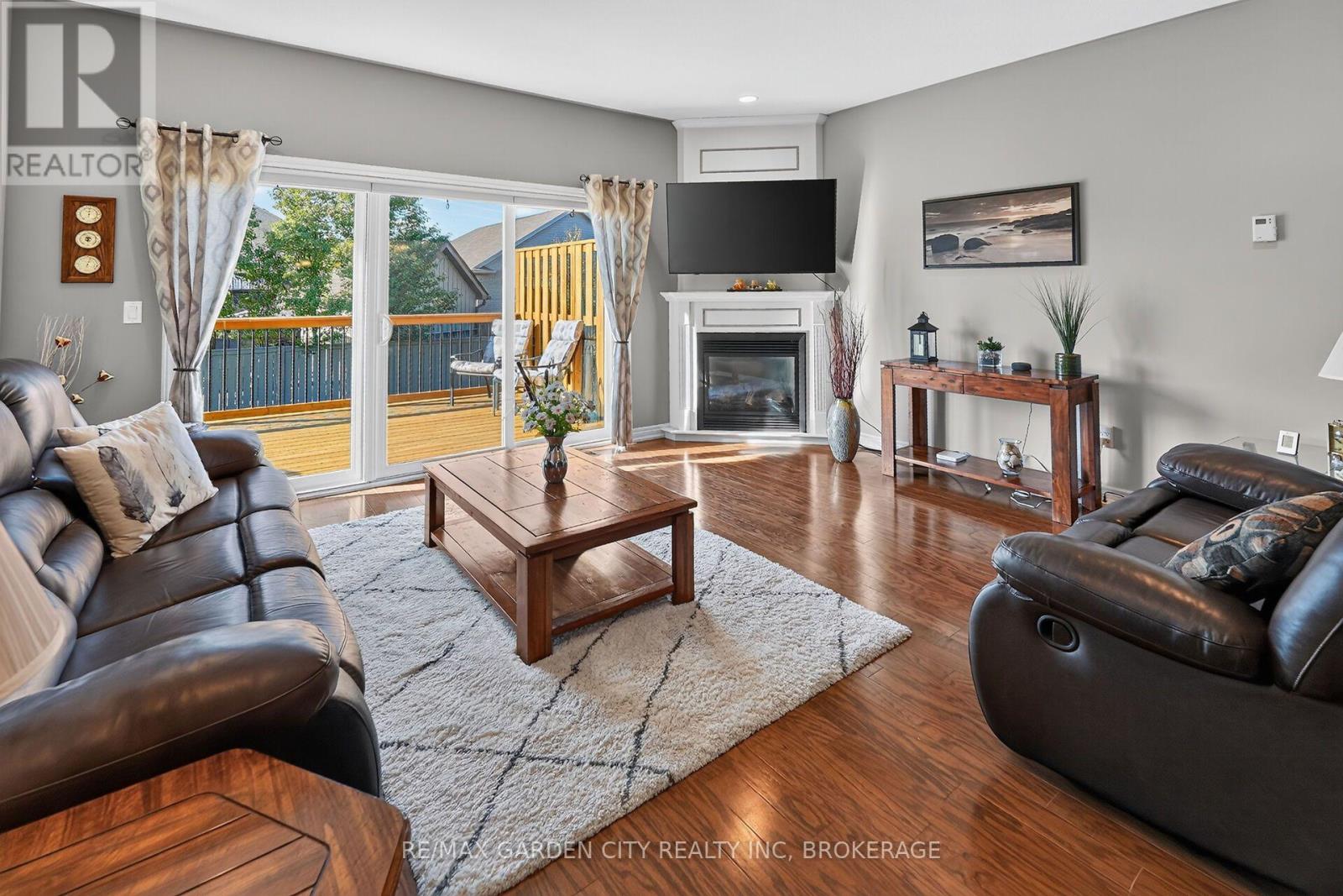 179 Falcon Drive, Welland, Ontario  L3C 0B2 - Photo 9 - X14114012