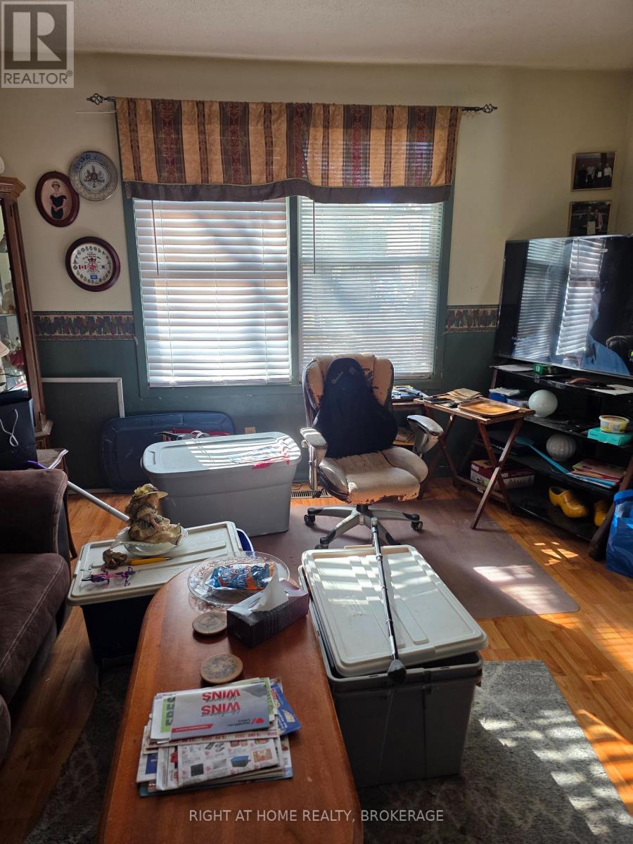 8073 Lynhurst Drive, Niagara Falls, Ontario  L2H 2A3 - Photo 9 - X14114038