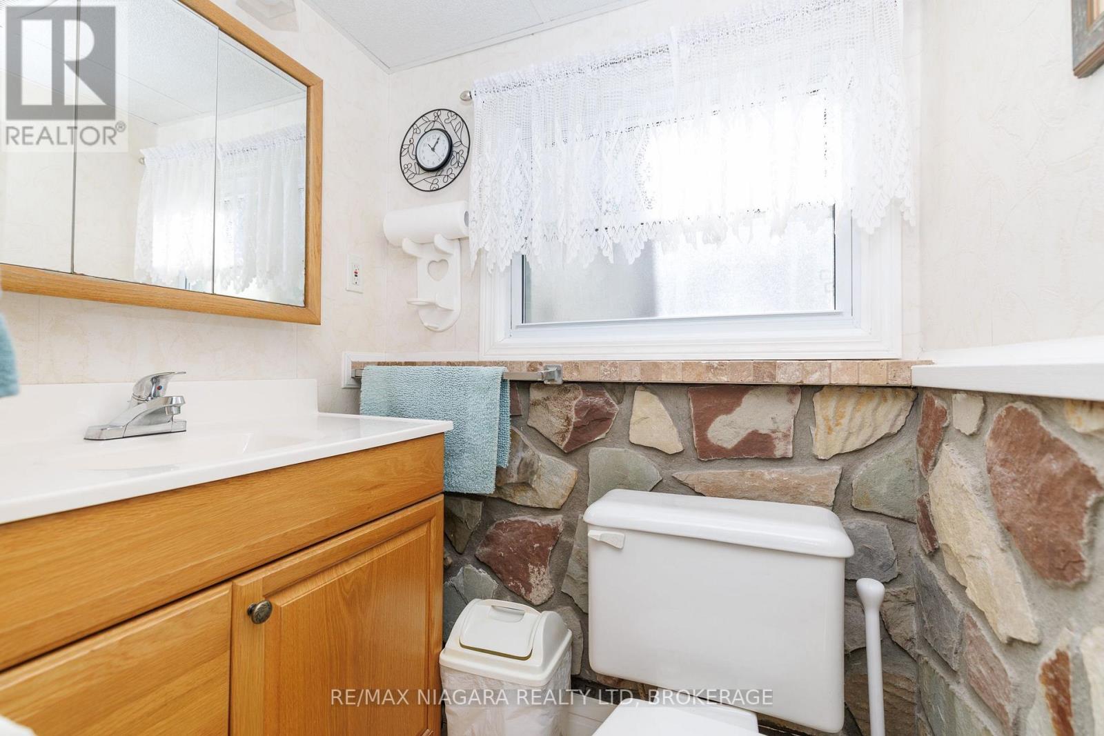 3984 Elm Street, Welland, Ontario  L3B 3P3 - Photo 28 - X14114298