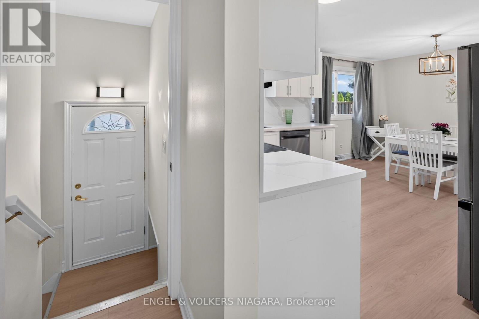 6773 Crawford Street, Niagara Falls, Ontario  L2E 5Z6 - Photo 18 - X14114344