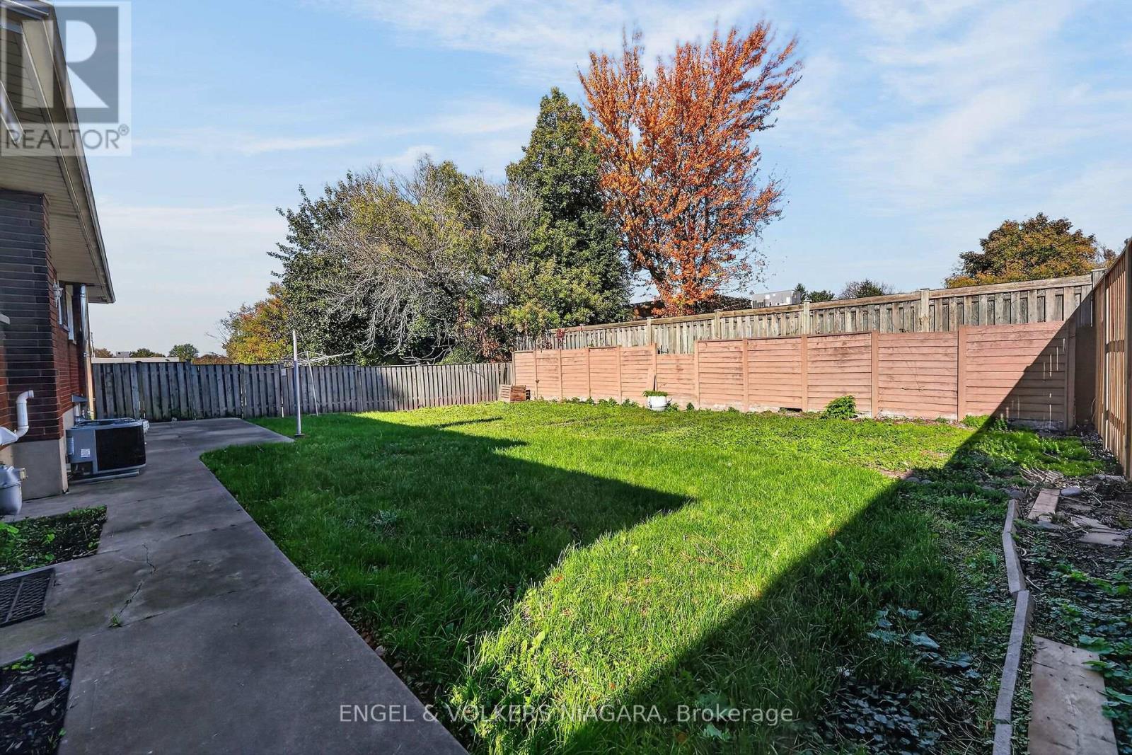 6773 Crawford Street, Niagara Falls, Ontario  L2E 5Z6 - Photo 24 - X14114344