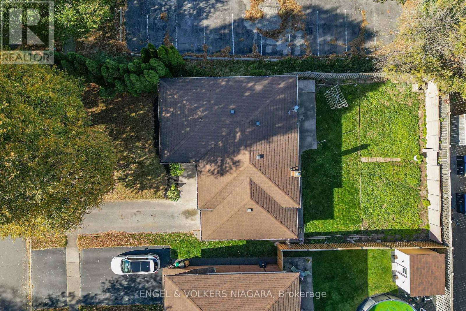6773 Crawford Street, Niagara Falls, Ontario  L2E 5Z6 - Photo 25 - X14114344