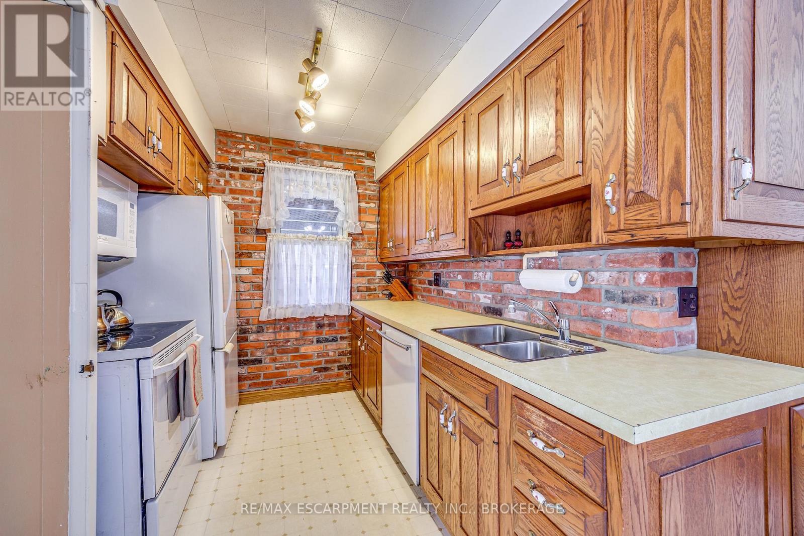 818 Broadway Avenue, Welland, Ontario  L3C 5M8 - Photo 18 - X14114684
