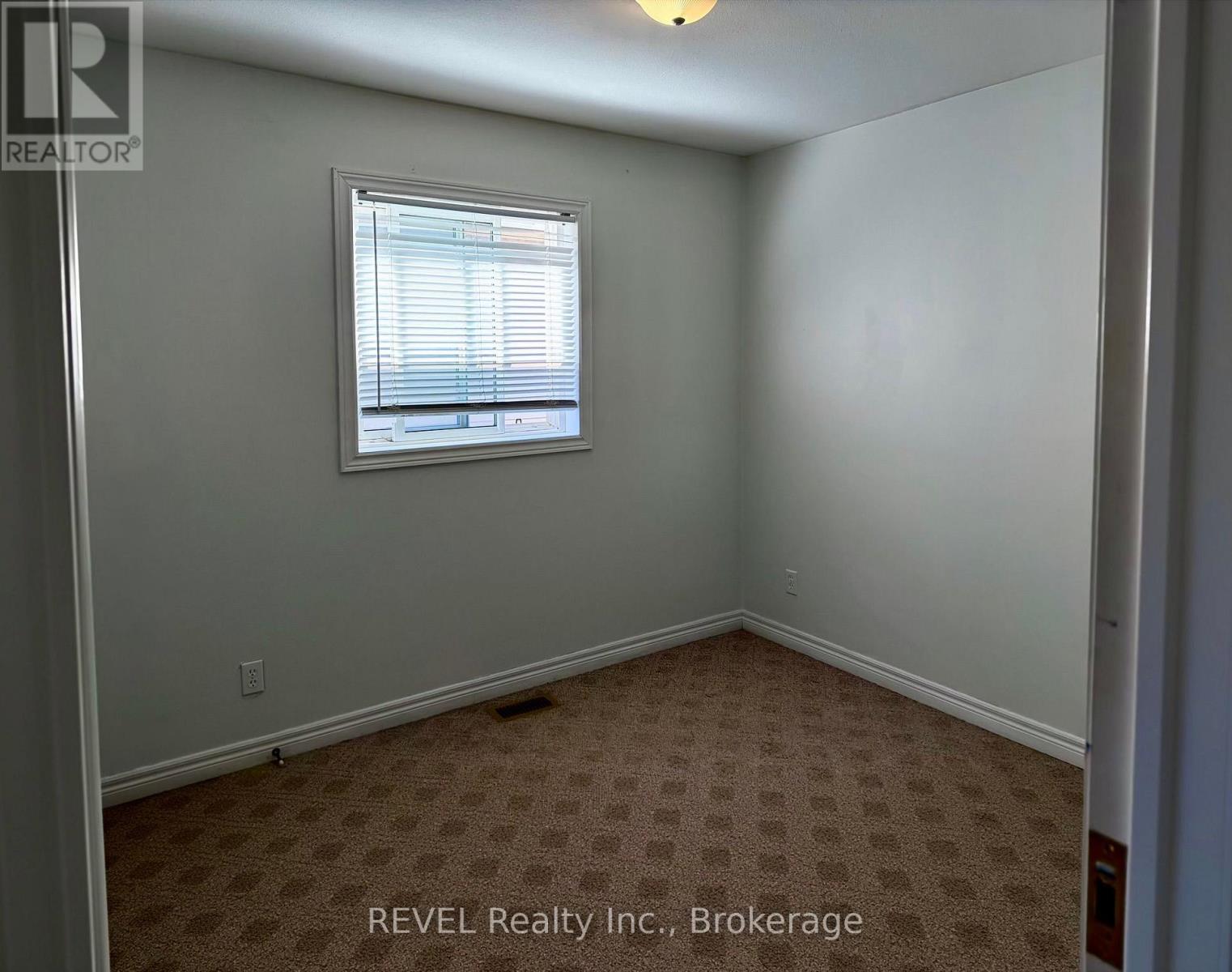 A - 204 Oakdale Avenue, St. Catharines, Ontario  L2P 2K7 - Photo 10 - X14115232