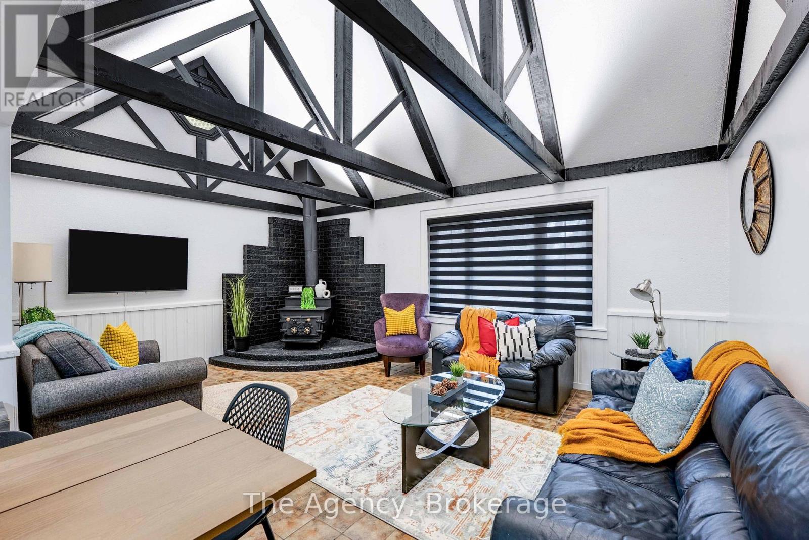 6499 Thorold Stone Road, Niagara Falls, Ontario  L2J 1B2 - Photo 10 - X14115448