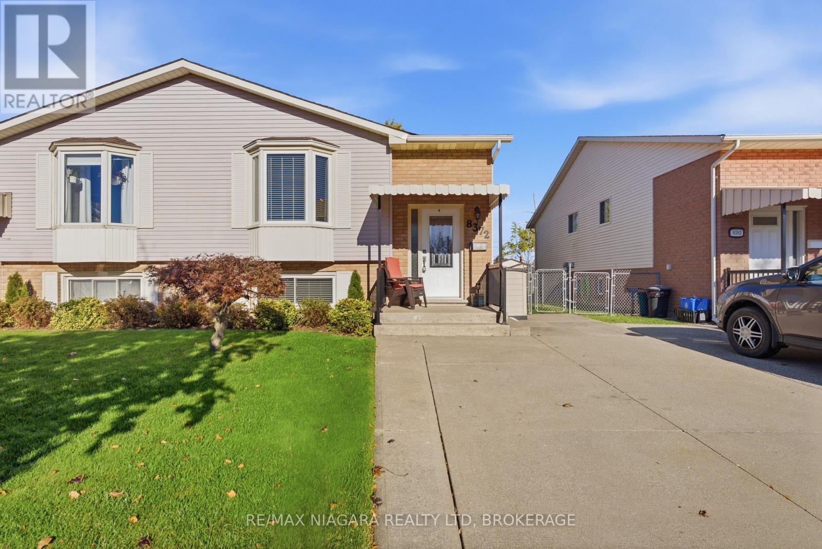 8372 Mundare Crescent, Niagara Falls, Ontario  L2G 7M5 - Photo 2 - X14115594