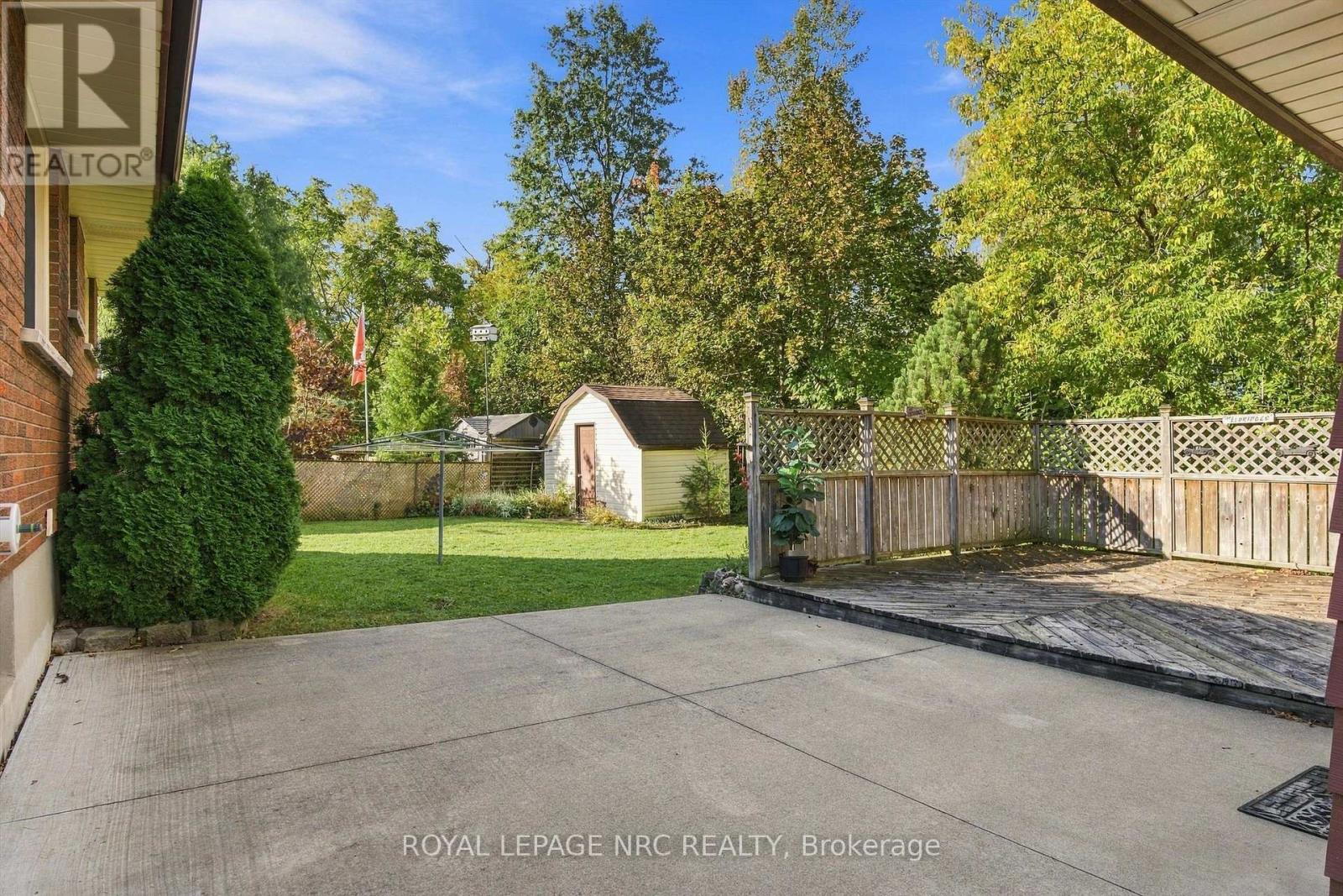 13 Hardwood Grove, St. Catharines, Ontario  L2P 1K3 - Photo 36 - X14115640