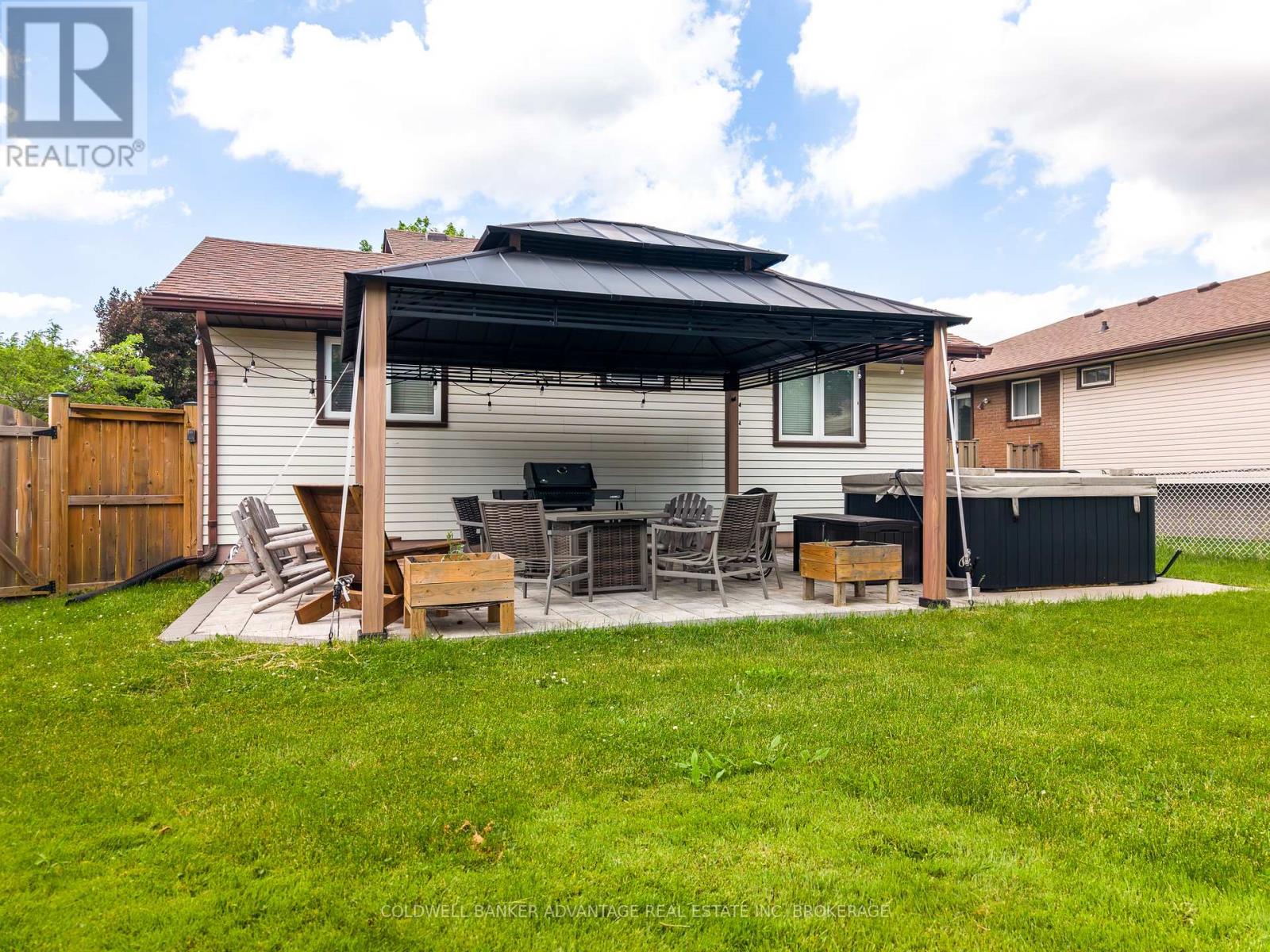 25 Newleaf Crescent, Welland, Ontario  L3C 6B4 - Photo 23 - X14115680