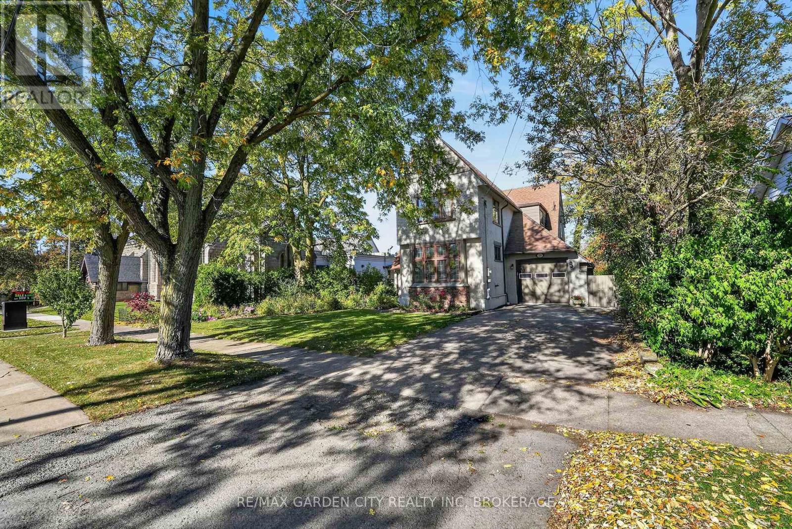 38 CLAIRMONT STREET, Thorold, Ontario