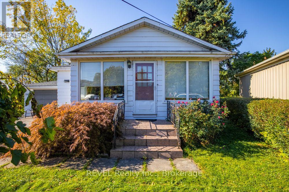 1582 Creek Road, Niagara-On-The-Lake, Ontario  L0S 1J0 - Photo 3 - X14117402