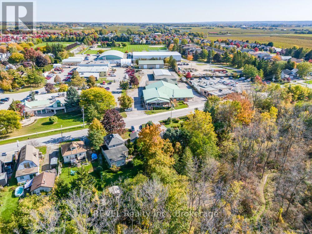 1582 Creek Road, Niagara-On-The-Lake, Ontario  L0S 1J0 - Photo 38 - X14117402