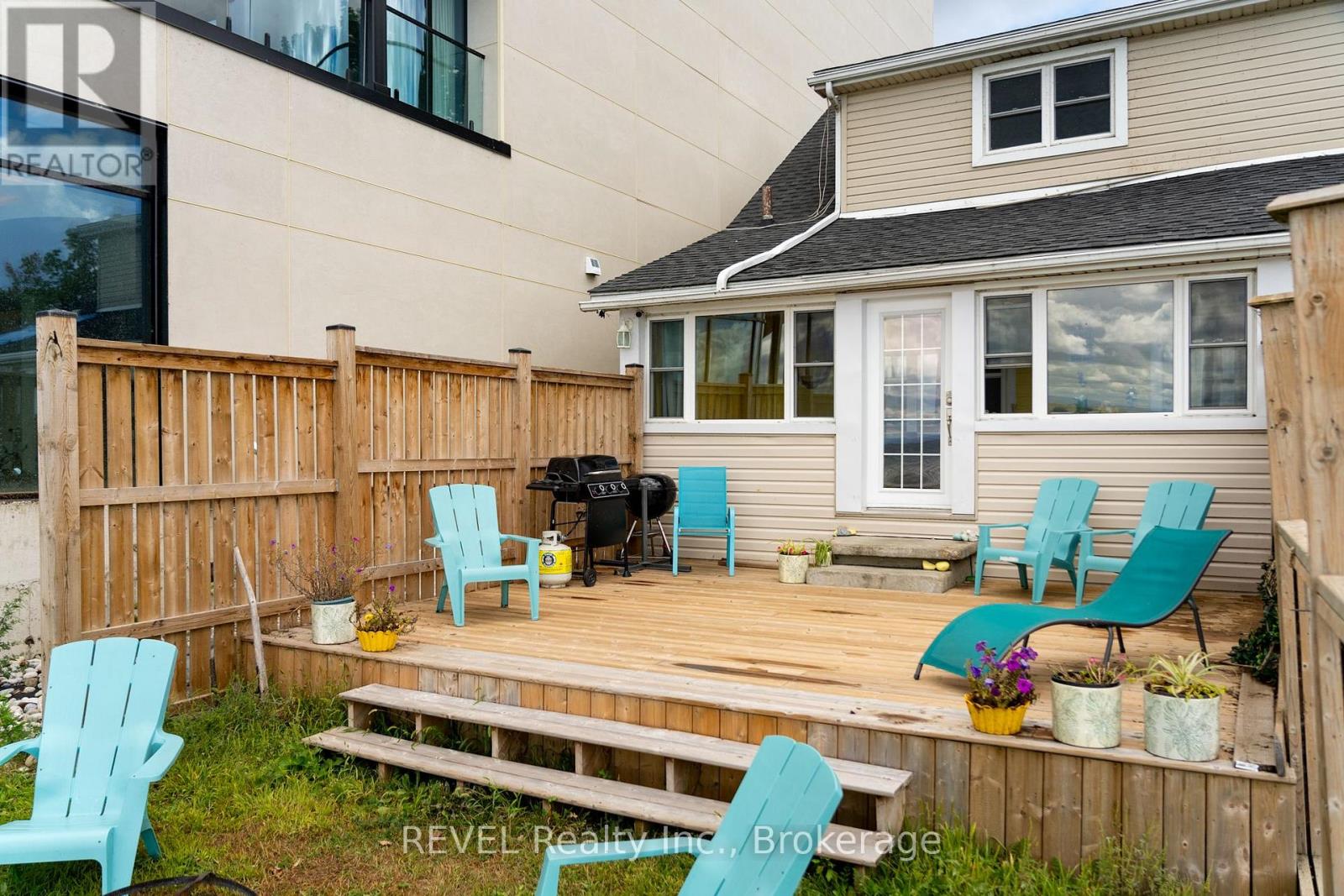 3819 Terrace Lane, Fort Erie, Ontario  L0S 1B0 - Photo 2 - X14117438