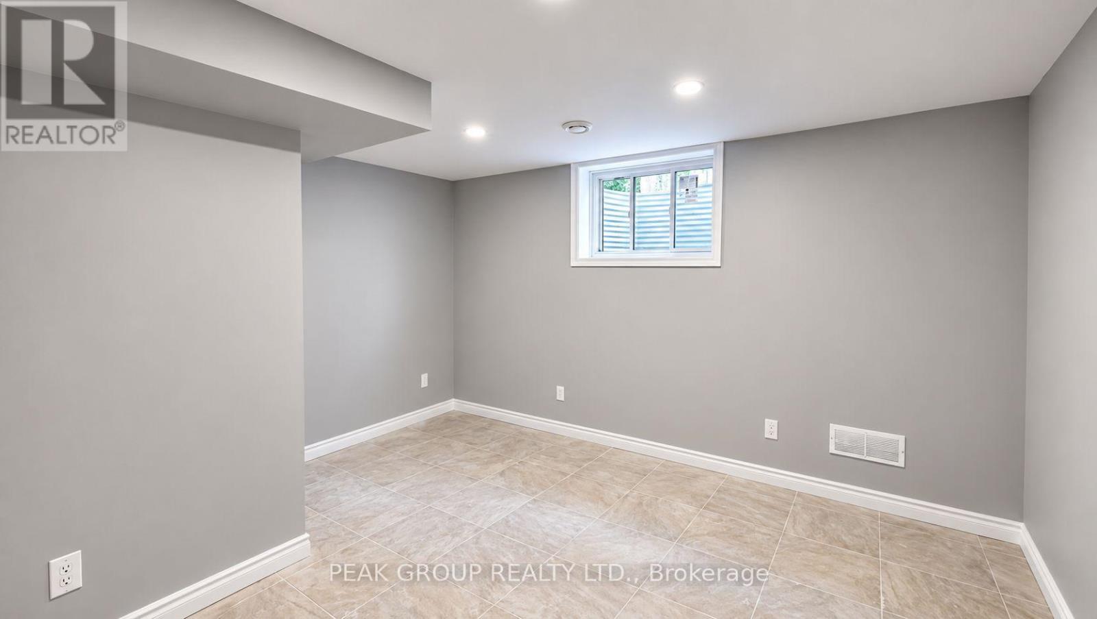 Lower - 4567 Ryerson Crescent, Niagara Falls, Ontario  L2E 1E3 - Photo 9 - X14117834