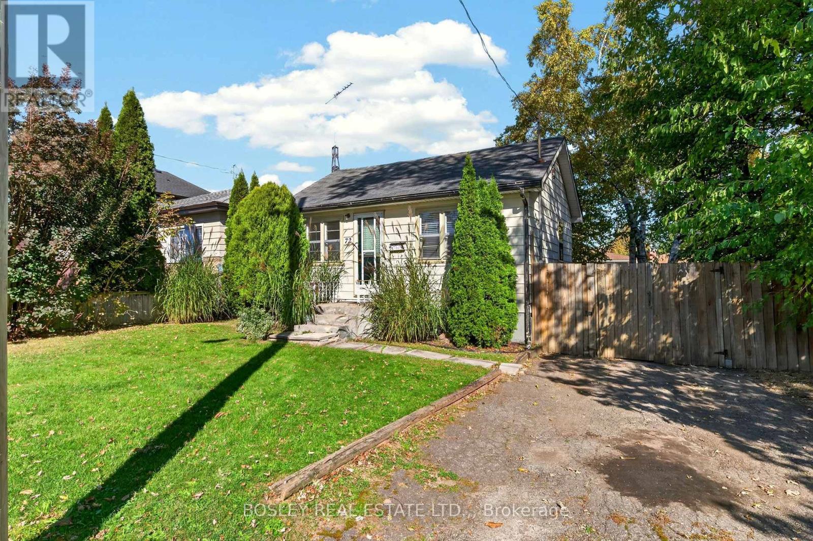 72 TUNIS STREET, St. Catharines, Ontario