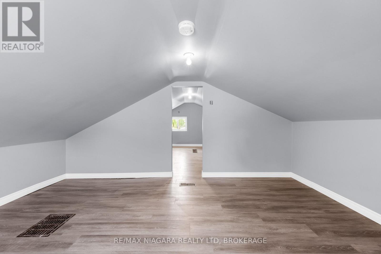 394 Simpson Avenue, Welland, Ontario  L3B 4Z2 - Photo 8 - X14118178