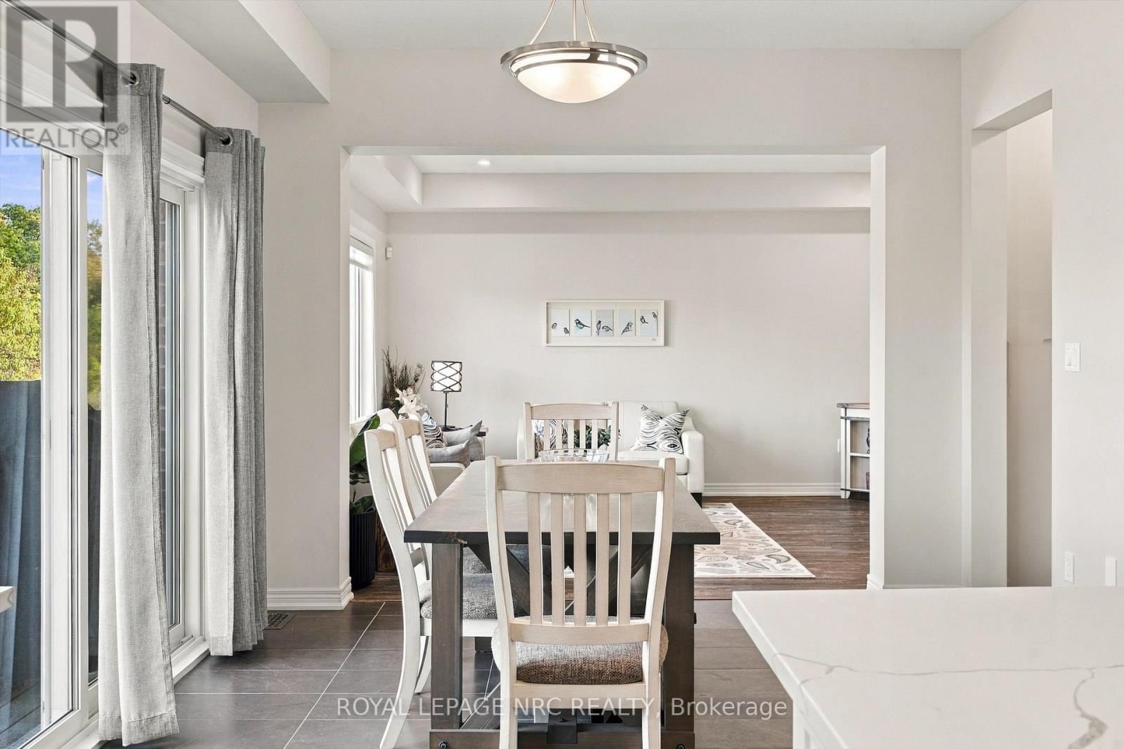 3606 Carolinia Court, Fort Erie, Ontario  L0S 1N0 - Photo 14 - X14118608